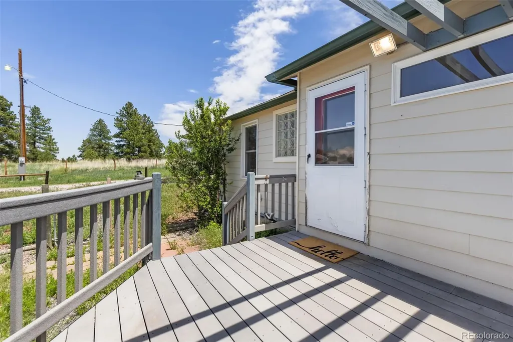 1299 Pine Ridge Street Elizabeth CO 80107