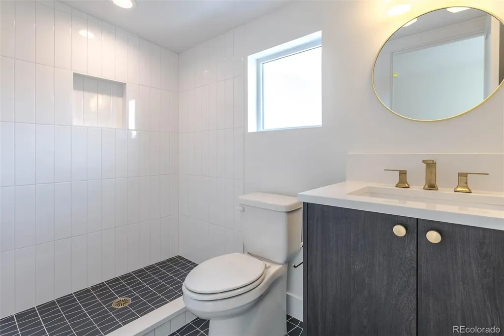 2404 S Cherokee Street Denver CO 80223