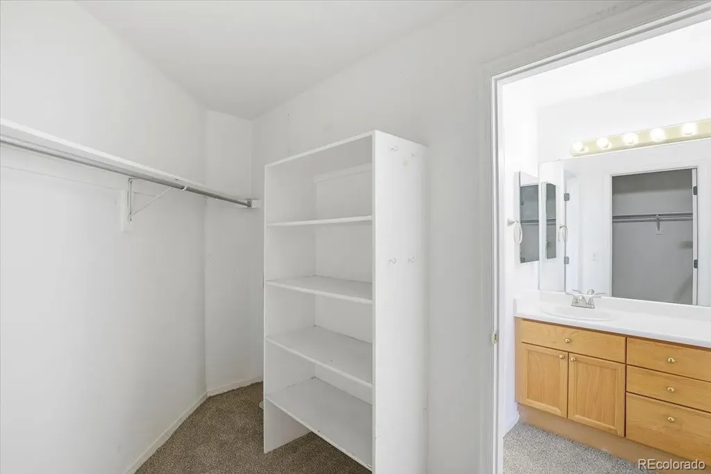 3449 S Espana Court Aurora CO 80013