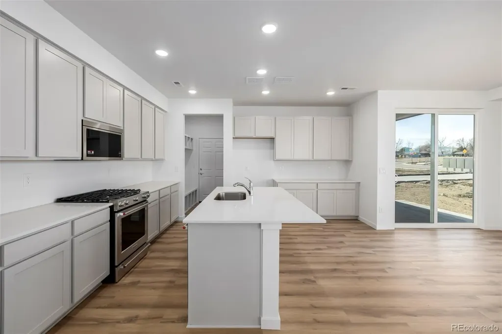 2632 E 103rd Avenue Thornton CO 80229