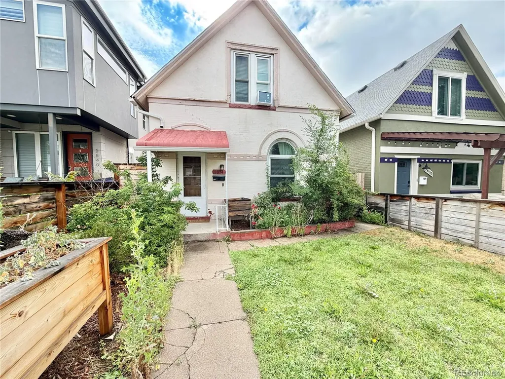 3834 Quivas Street Denver CO 80211