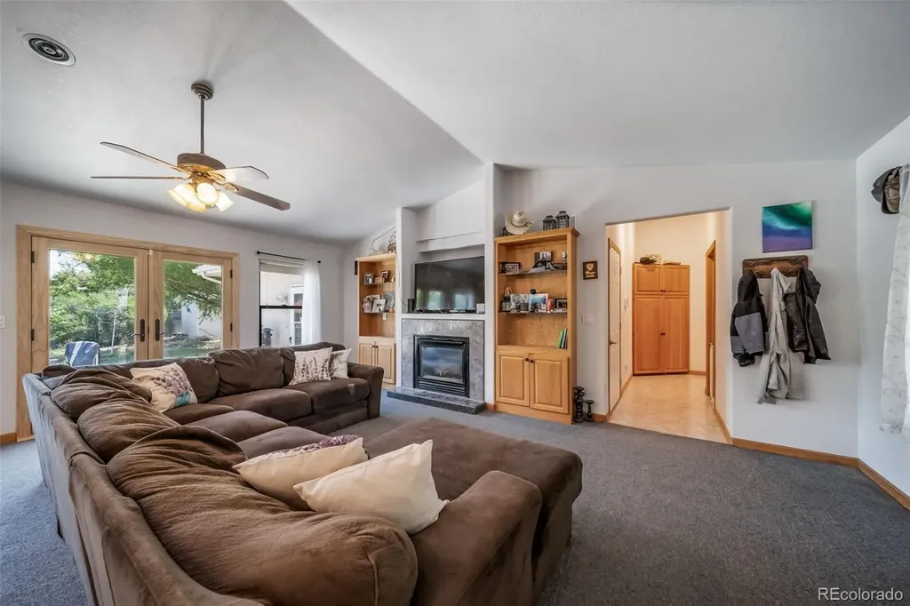 305 Kimble Avenue Swink CO 81077