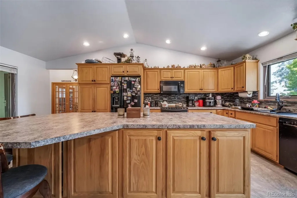 305 Kimble Avenue Swink CO 81077