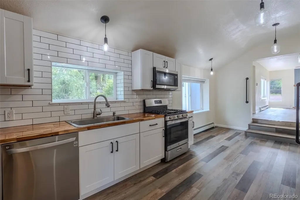 830 S Harlan Street Lakewood CO 80226