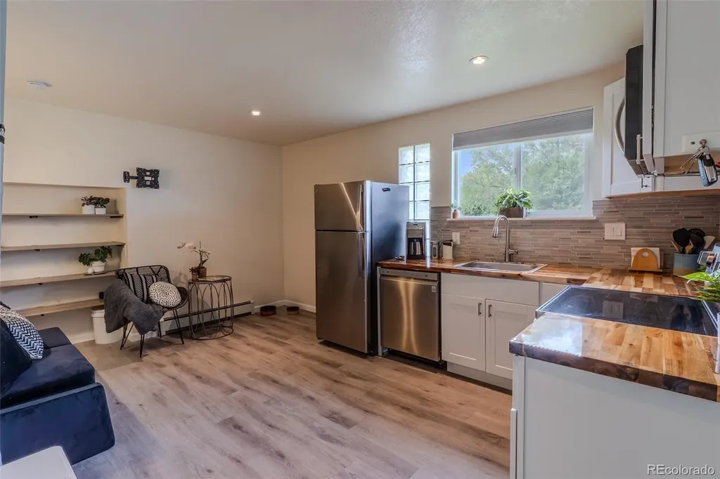 830 S Harlan Street Lakewood CO 80226