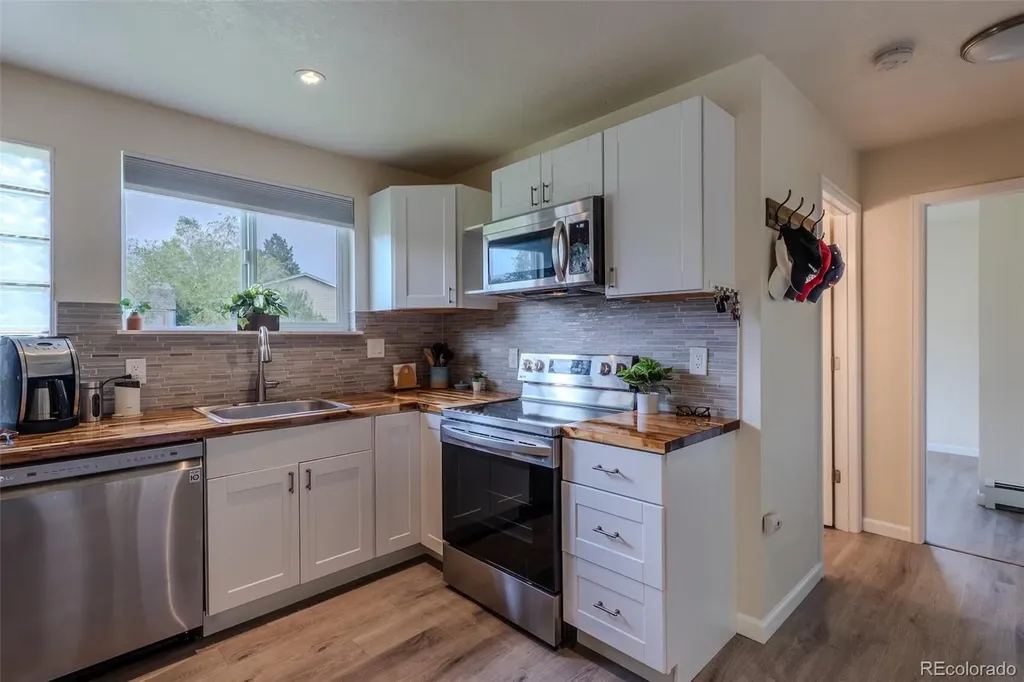 830 S Harlan Street Lakewood CO 80226