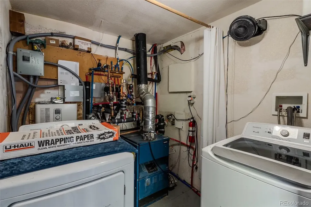 830 S Harlan Street Lakewood CO 80226