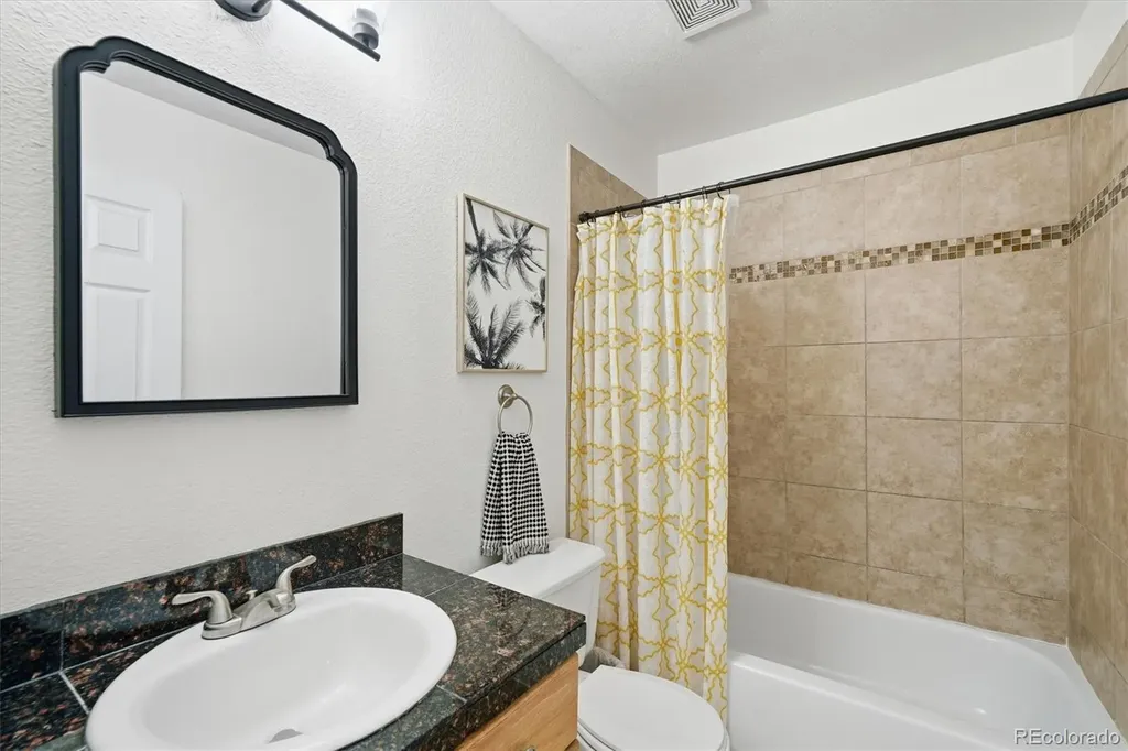 9344 Wolfe Street Littleton CO 80129