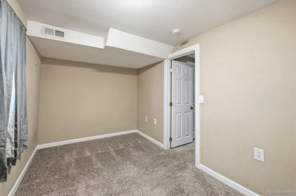 9344 Wolfe Street Littleton CO 80129