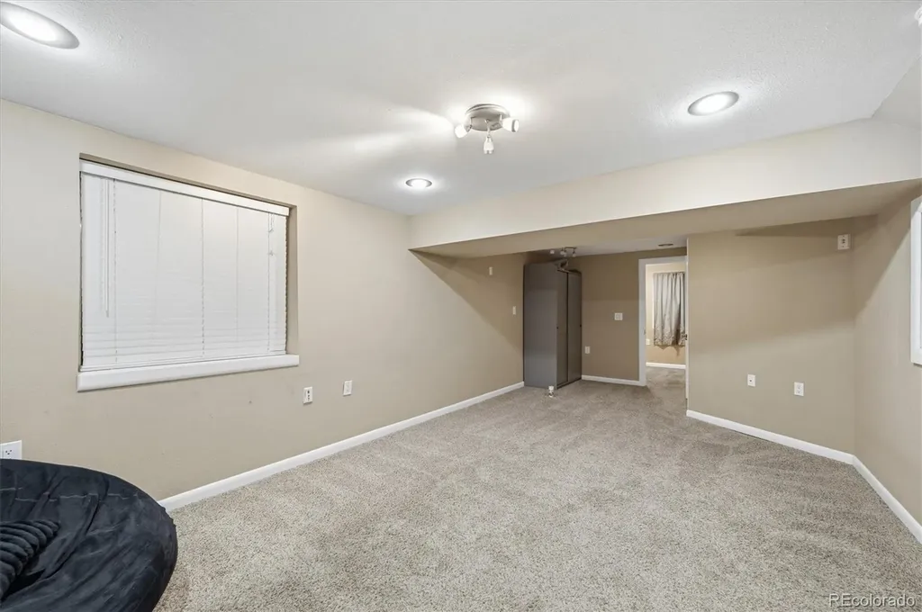 9344 Wolfe Street Littleton CO 80129
