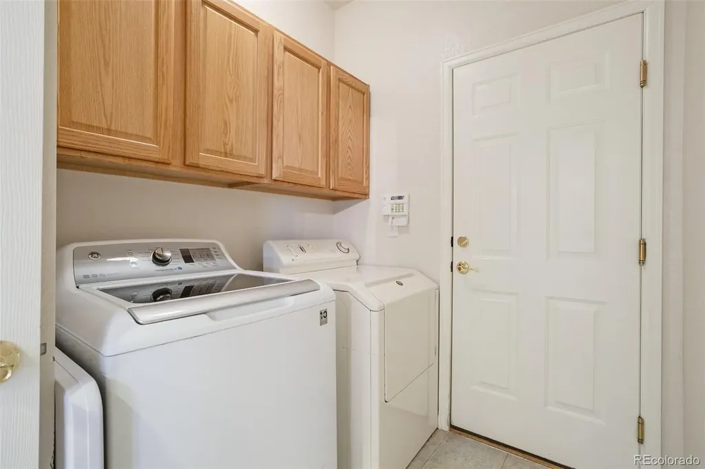 2552 S Troy Court Aurora CO 80014