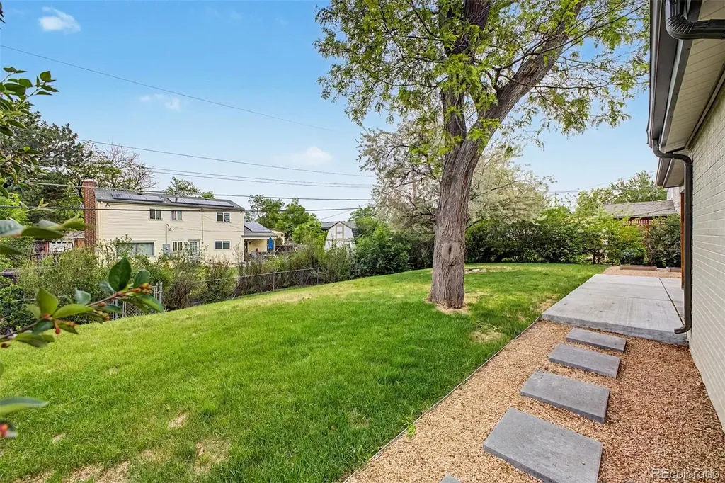 6026 Parfet Street Arvada CO 80004