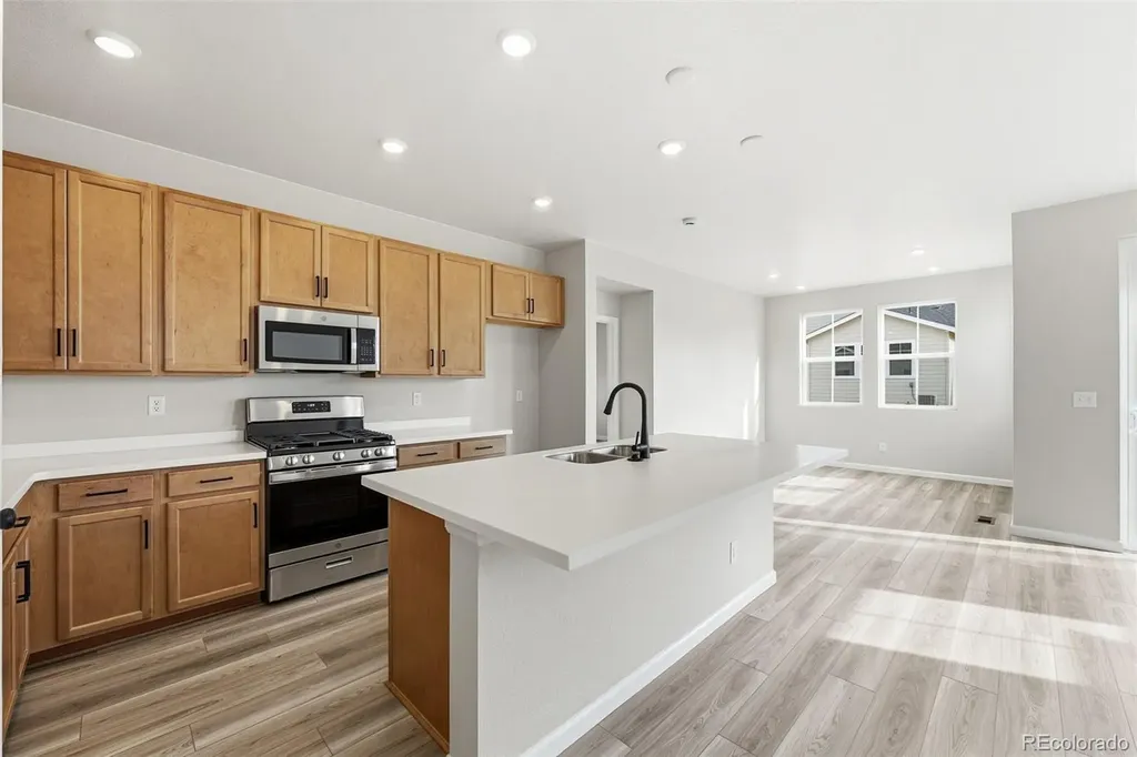 3378 N Duquesne Way Aurora CO 80019