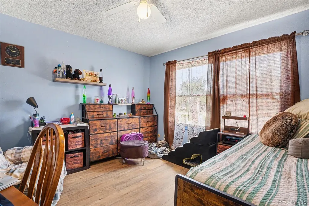 129 E Beshoar Drive Pueblo CO 81007