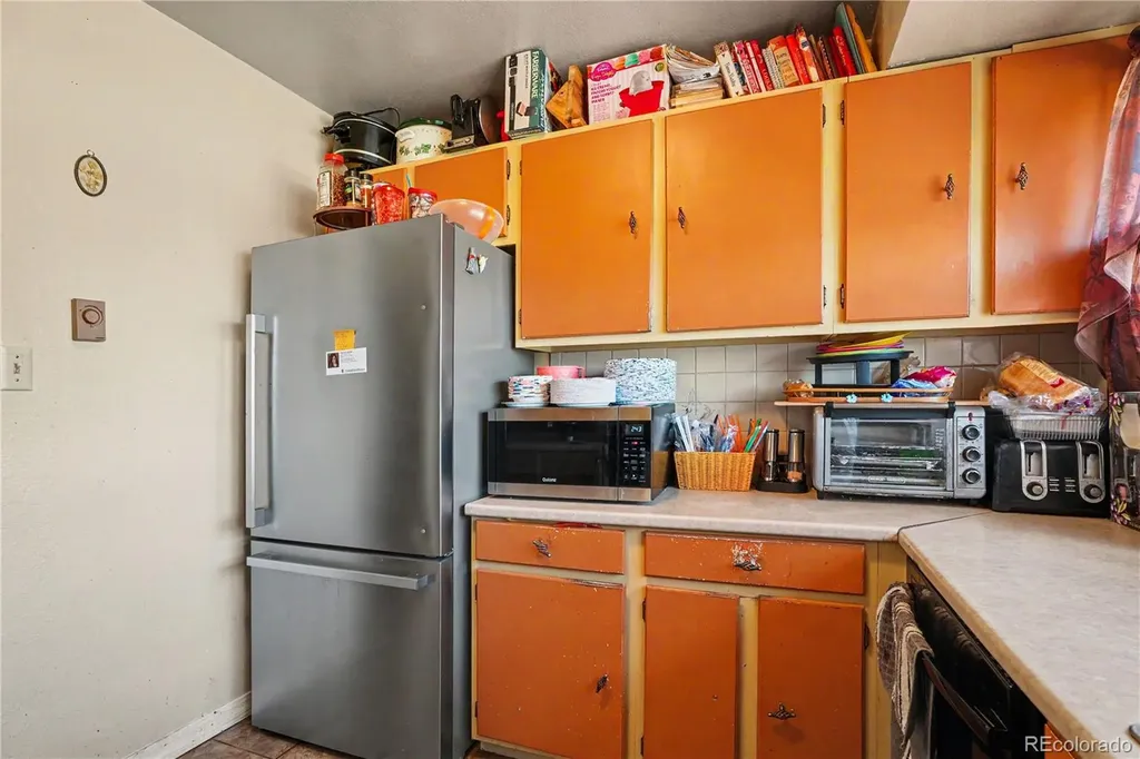 129 E Beshoar Drive Pueblo CO 81007