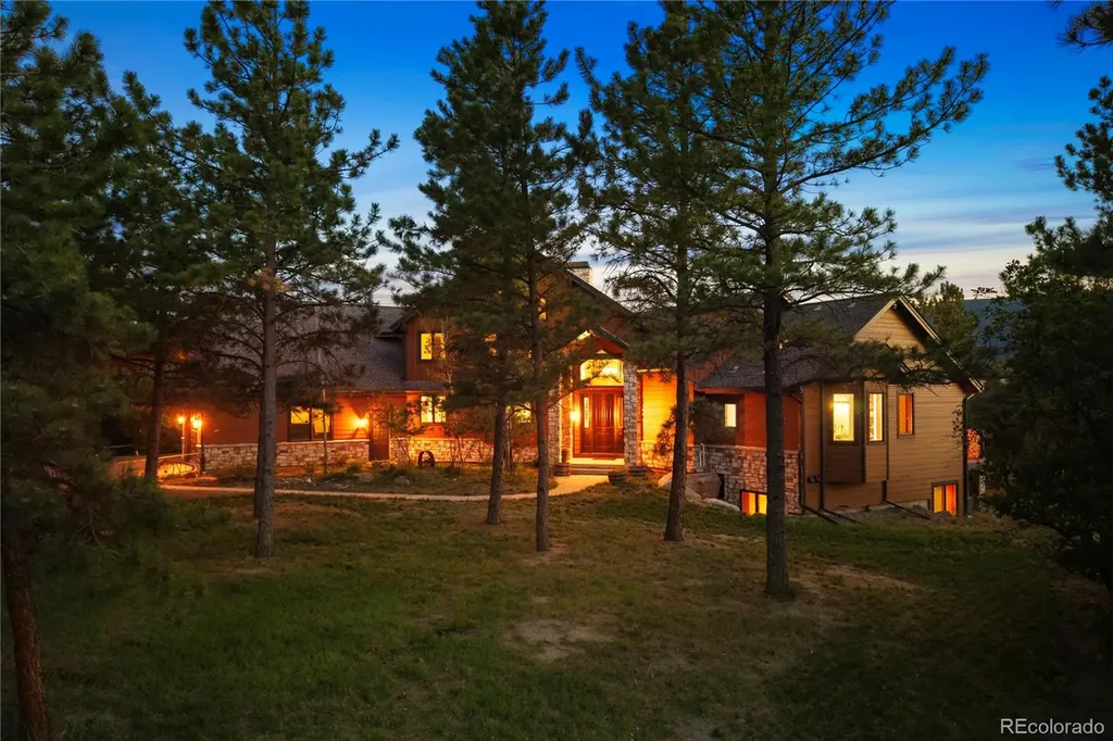 9676 S Perry Park Road Larkspur CO 80118