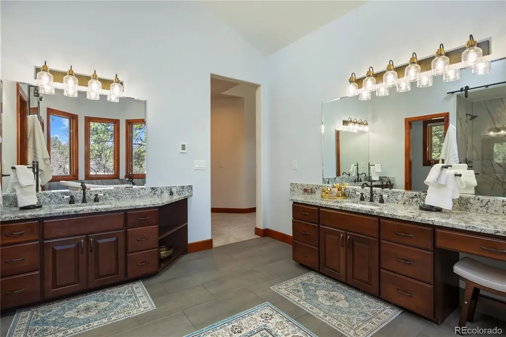 9676 S Perry Park Road Larkspur CO 80118