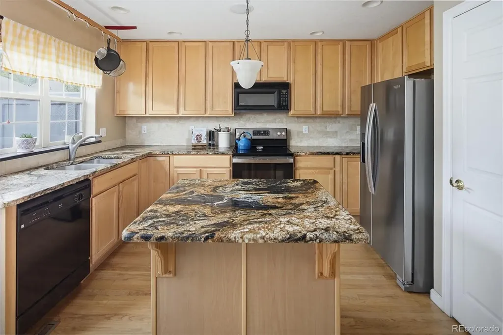 8280 E 29th Avenue Denver CO 80238