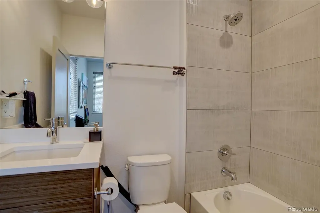 5469 S Curtice Street Littleton CO 80120