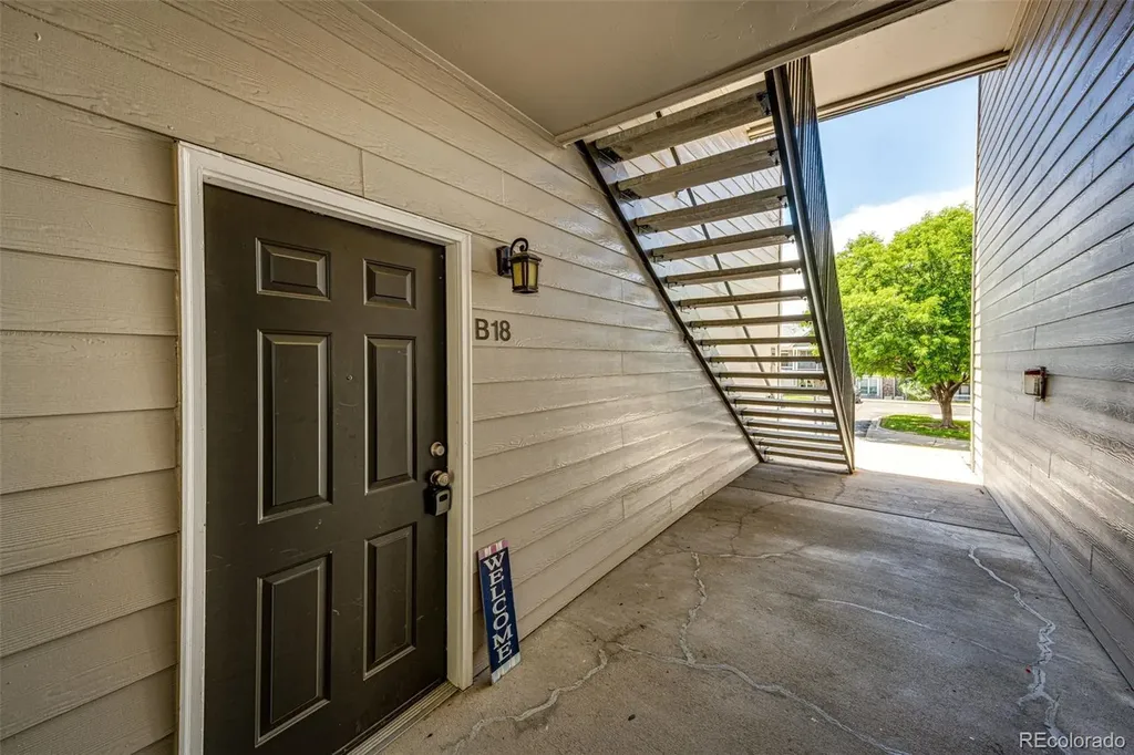 6005 W Castlegate Drive W Castle Rock CO 80108