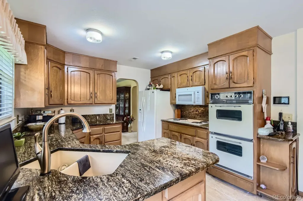 3724 S Poplar Street Denver CO 80237