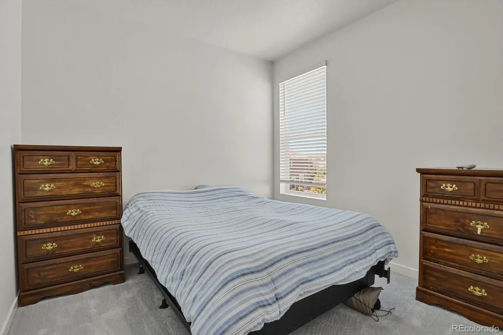 991 Horsetail Loop Elizabeth CO 80107