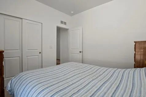991 Horsetail Loop Elizabeth CO 80107
