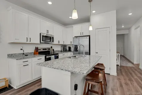 991 Horsetail Loop Elizabeth CO 80107