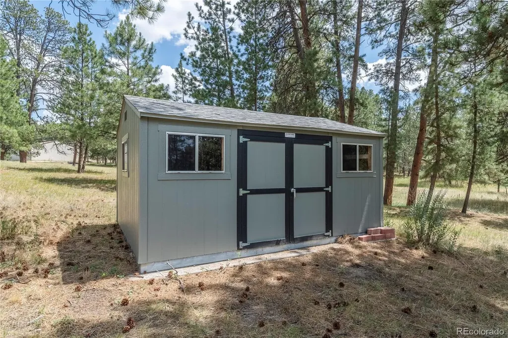 4674 Ash Terrace Elizabeth CO 80107