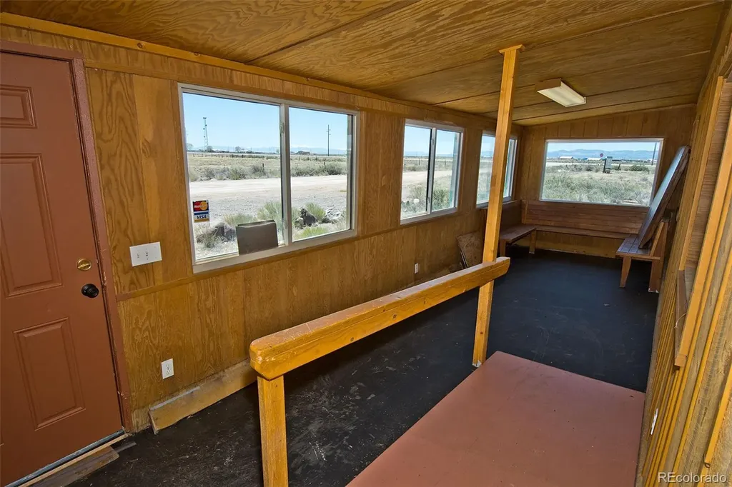 77 E 10th Street Moffat CO 81143