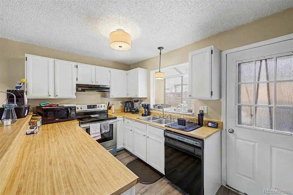 17125 E Chenango Avenue Aurora CO 80015