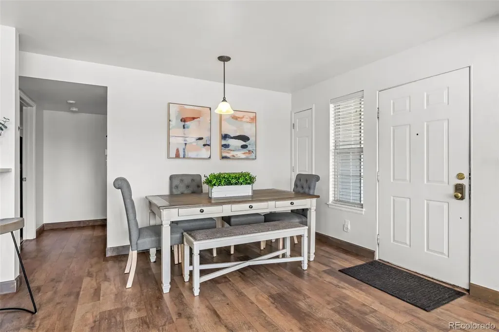 6711 S Ivy Way Centennial CO 80112