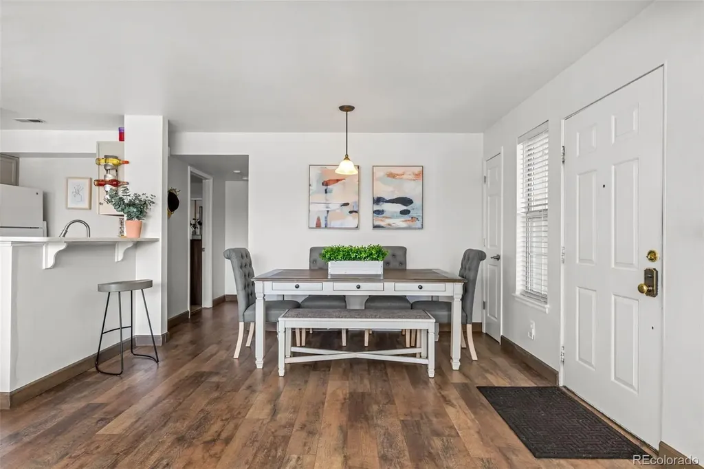 6711 S Ivy Way Centennial CO 80112
