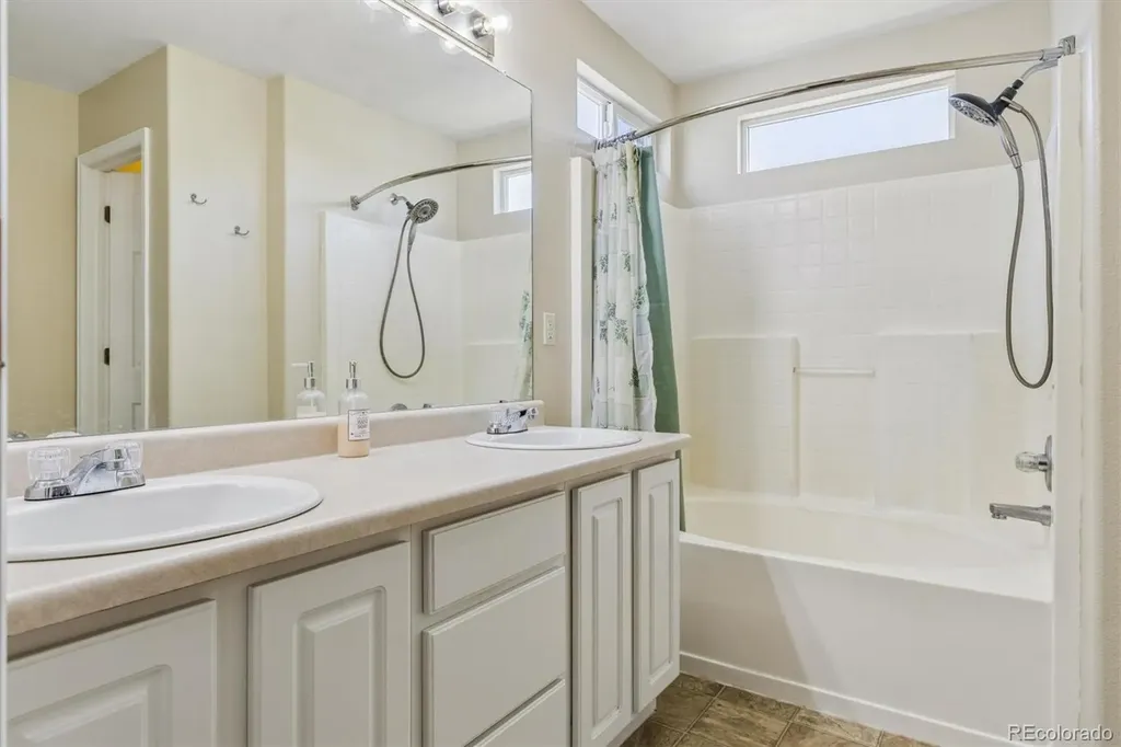 10314 Tracewood Drive Littleton CO 80130