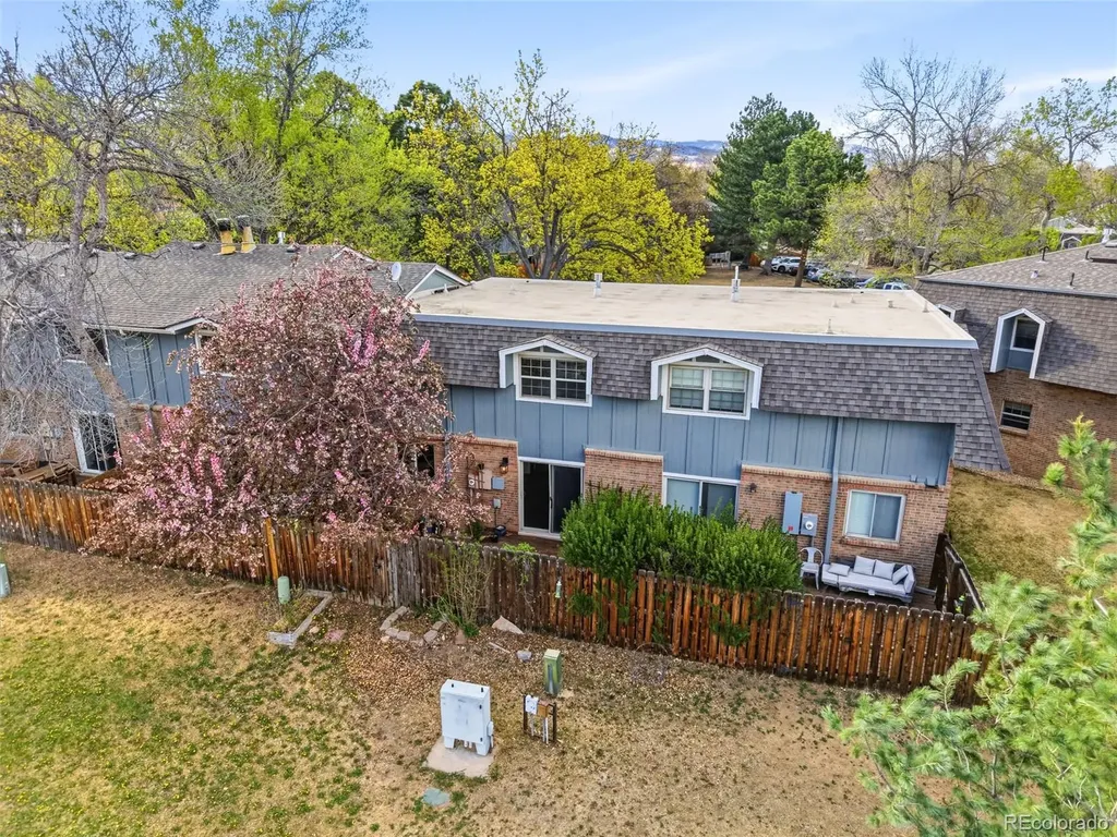 3850 Paseo Del Prado Boulder CO 80301