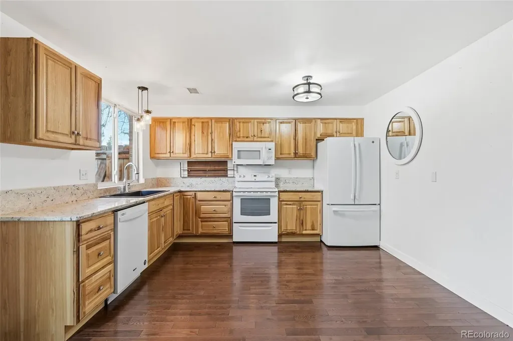 3850 Paseo Del Prado Boulder CO 80301