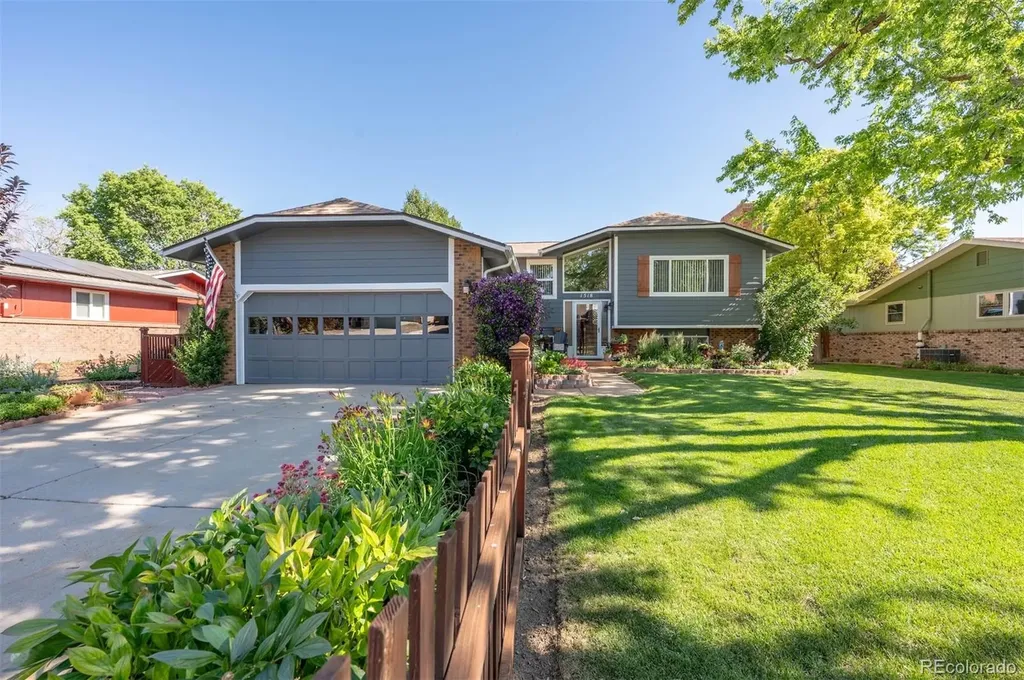 1518 Peterson Place Longmont CO 80501