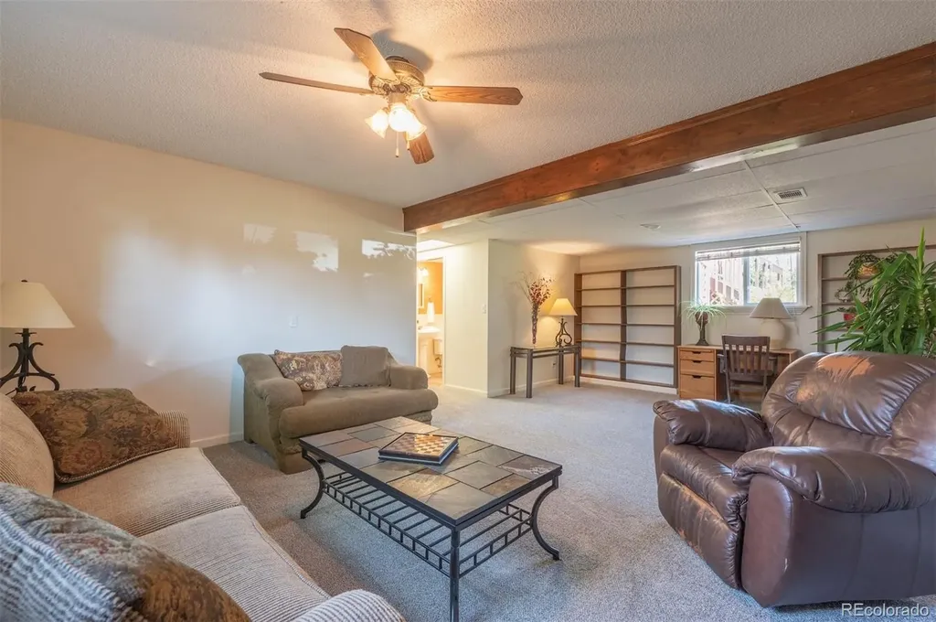 1518 Peterson Place Longmont CO 80501