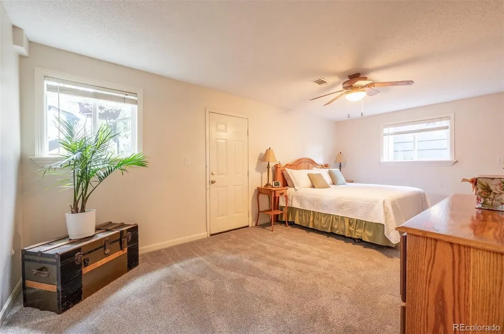 1518 Peterson Place Longmont CO 80501