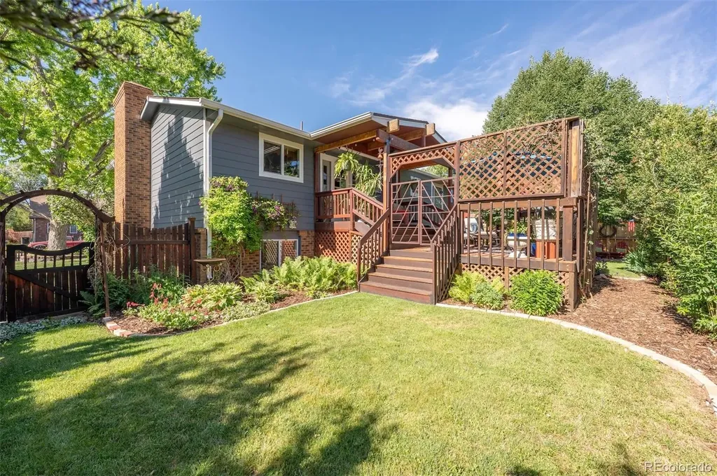 1518 Peterson Place Longmont CO 80501