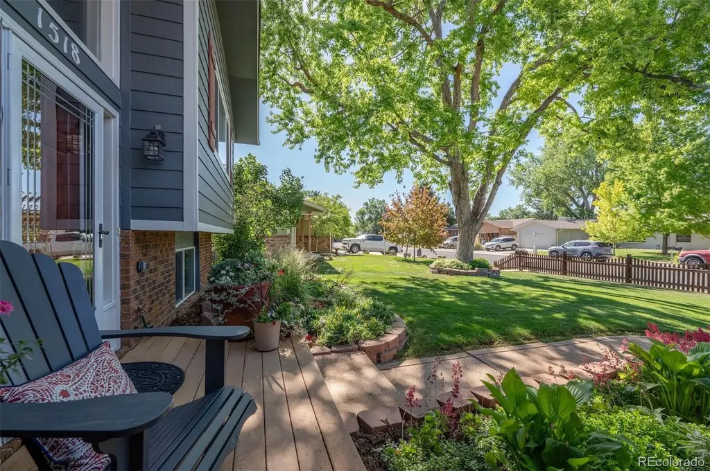 1518 Peterson Place Longmont CO 80501