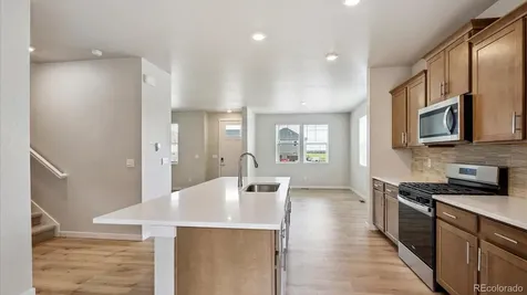 688 N Ukraine Street Aurora CO 80018