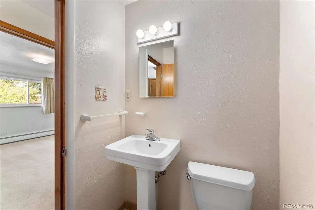 7080 W 43rd Place Wheat Ridge CO 80033
