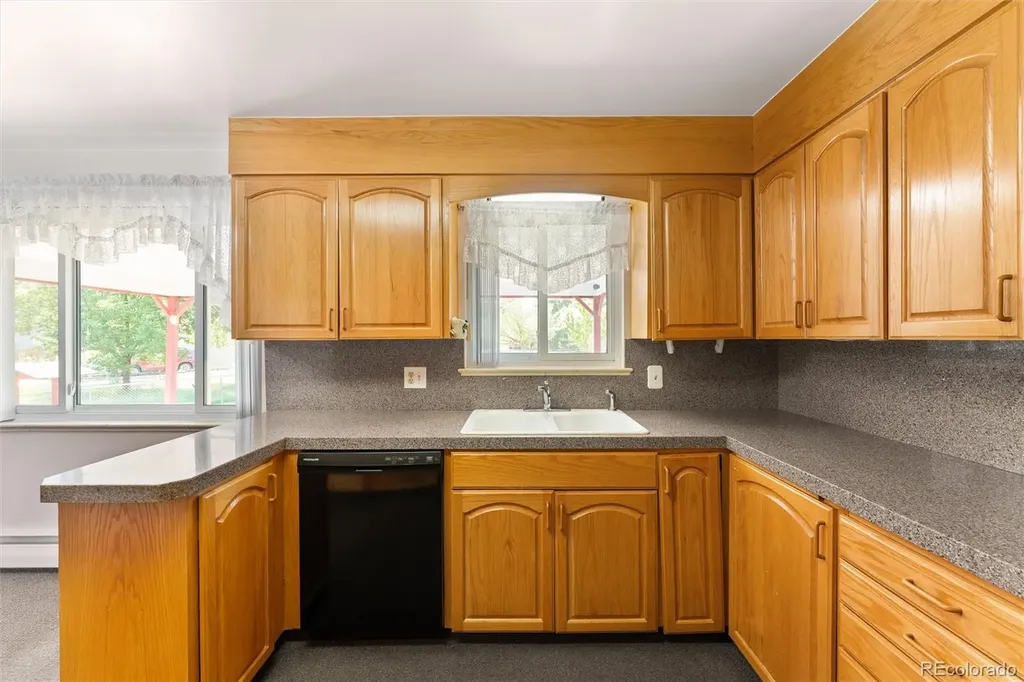 7080 W 43rd Place Wheat Ridge CO 80033