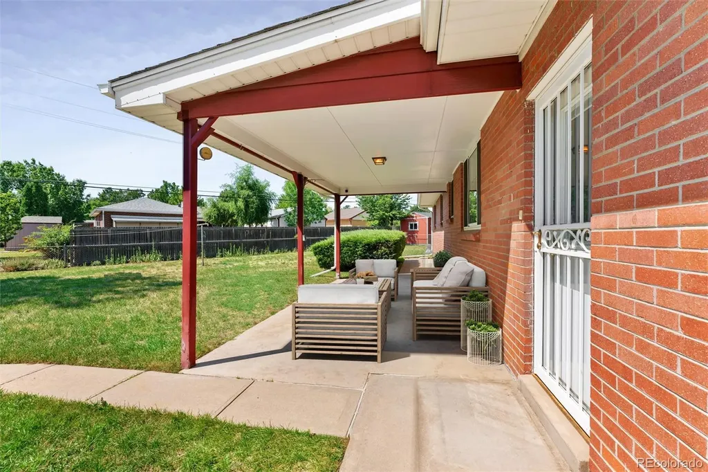 7080 W 43rd Place Wheat Ridge CO 80033