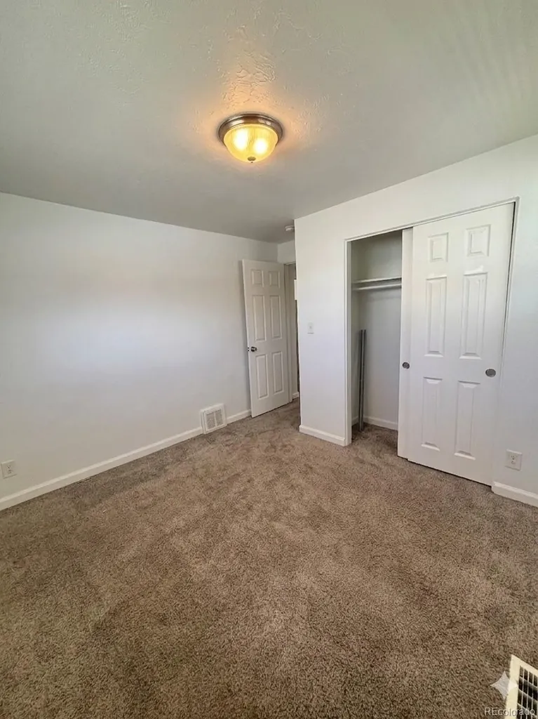 1181 Akron Aurora CO 80010