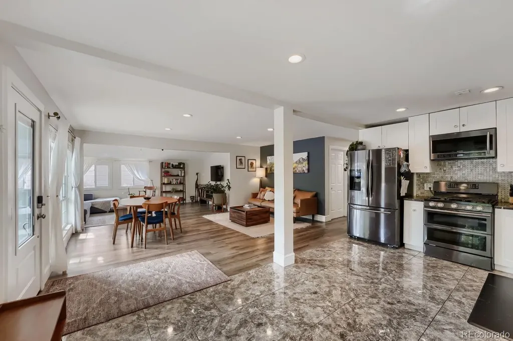 1265 S Grape Street Denver CO 80246