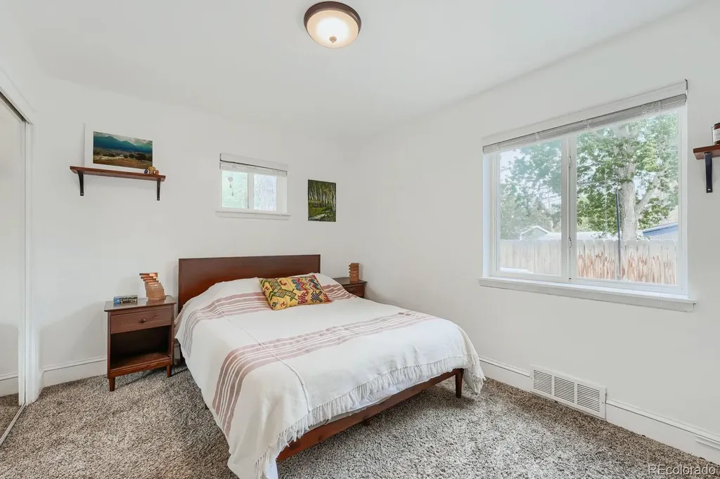1265 S Grape Street Denver CO 80246