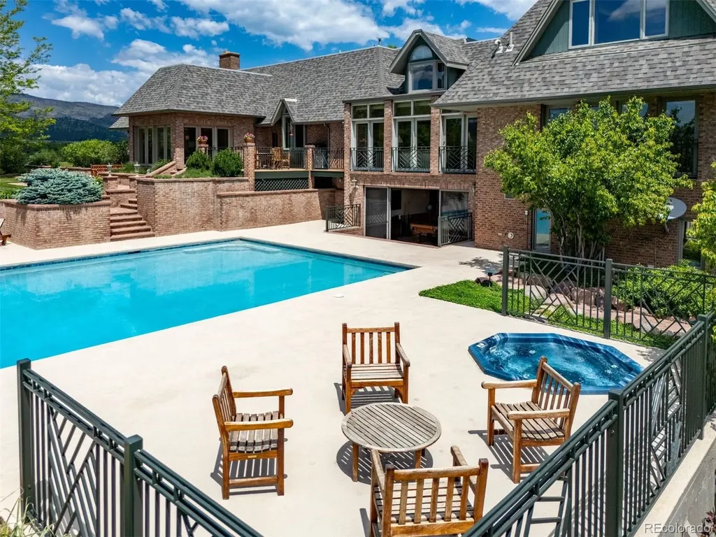 8000 N 41st Street Longmont CO 80503