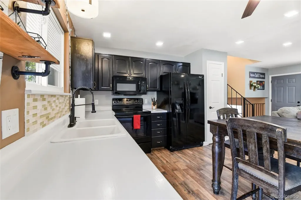 17855 E Kansas Place Aurora CO 80017